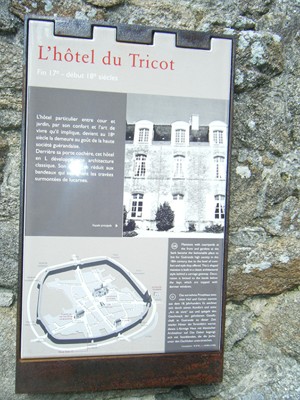 l'Hôtel du Tricot: on ignore pourquoi 