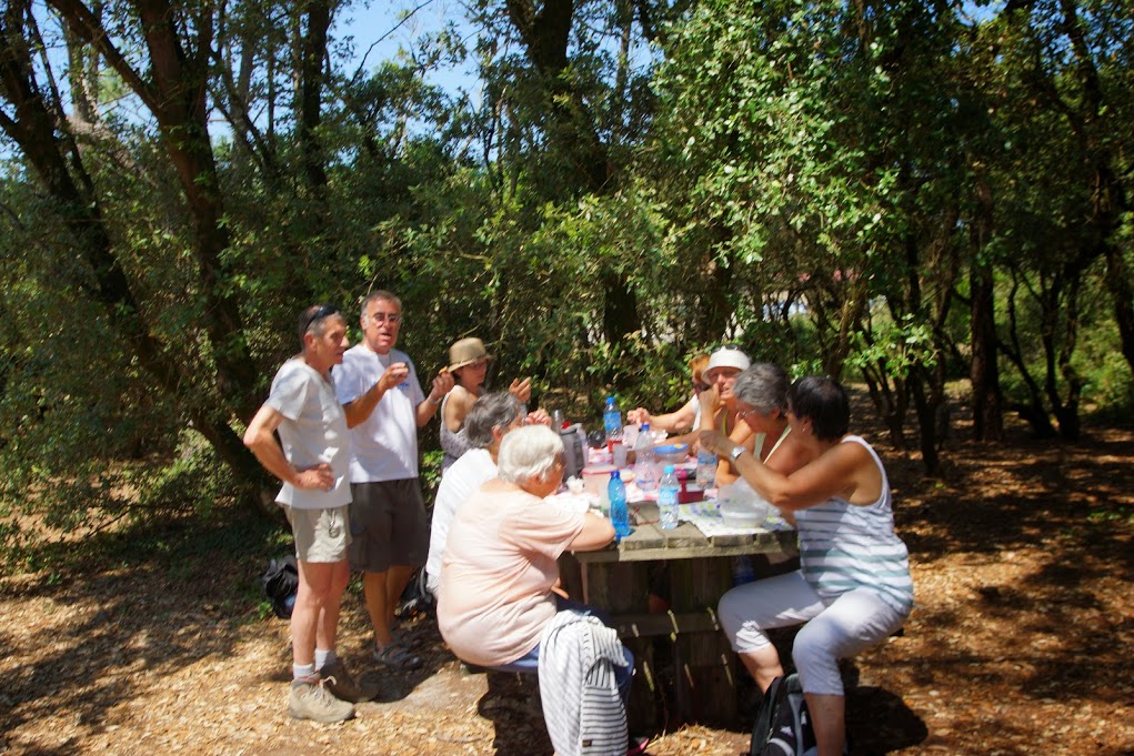 tous à table...